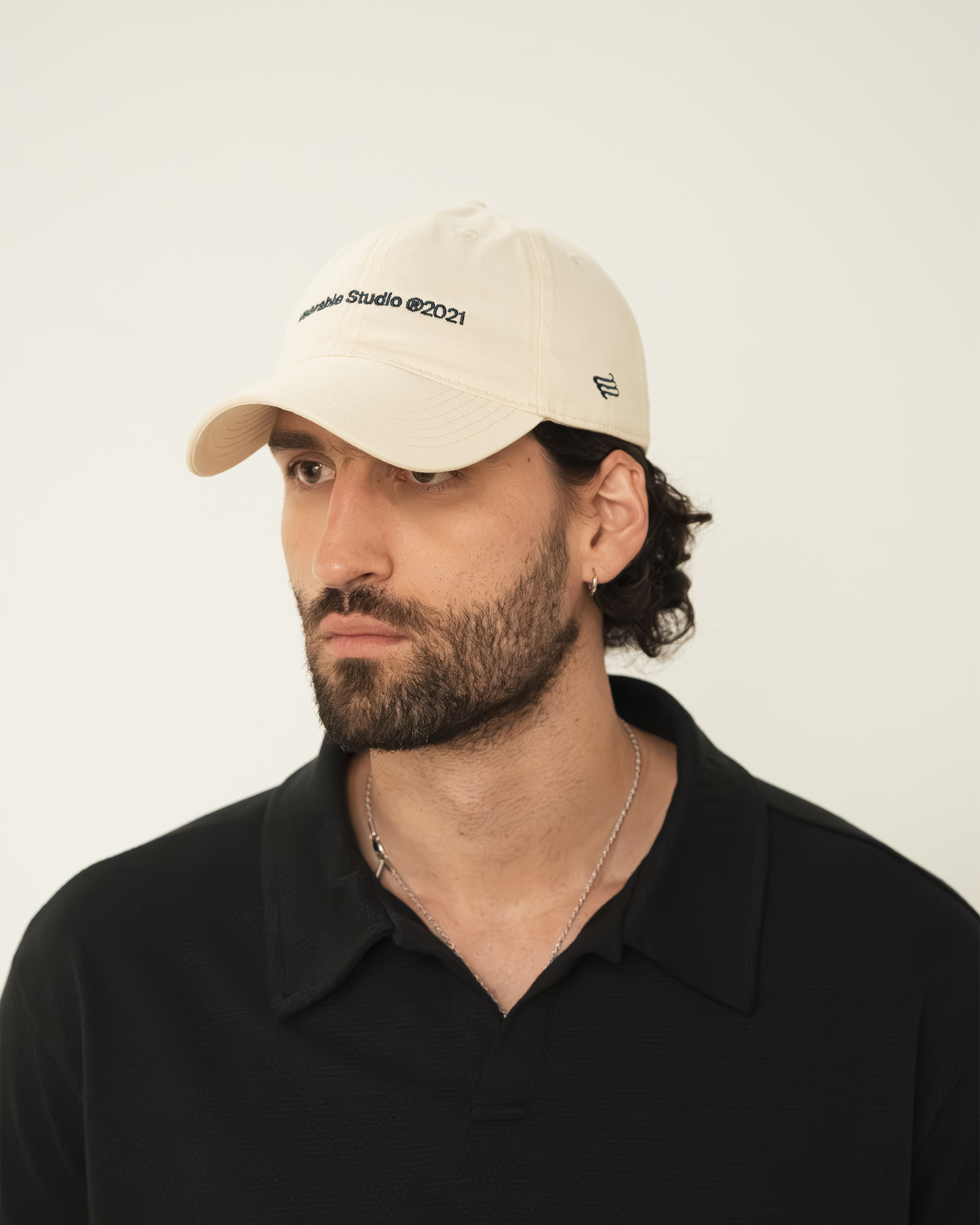 B SIGNATURE IVORY CAP