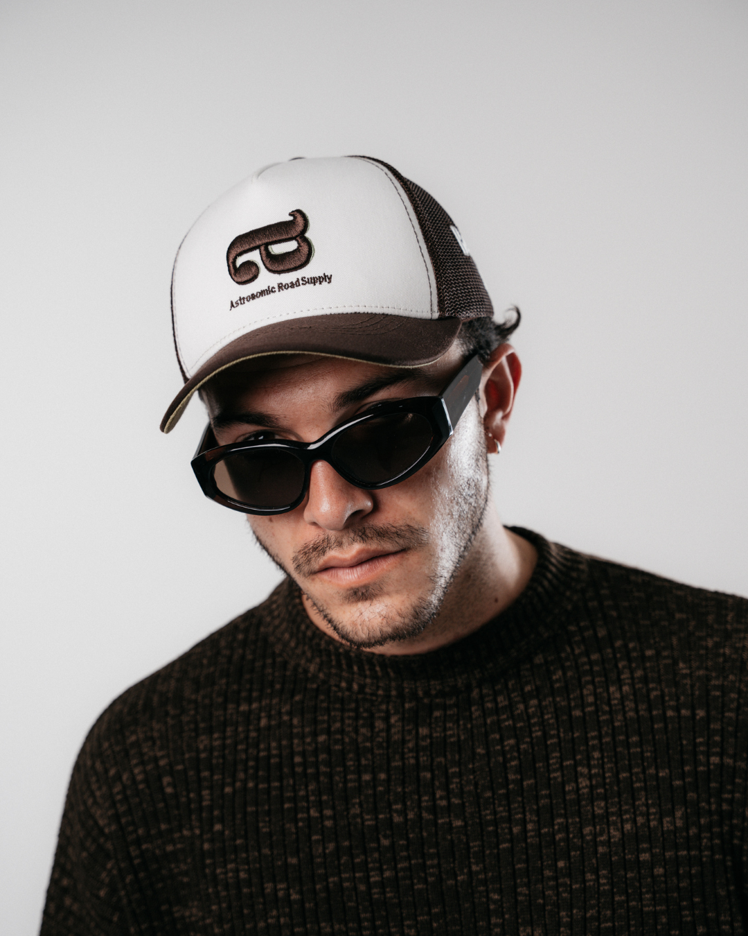 GORRA READY TO RIDE - CREMA Y CAFÉ