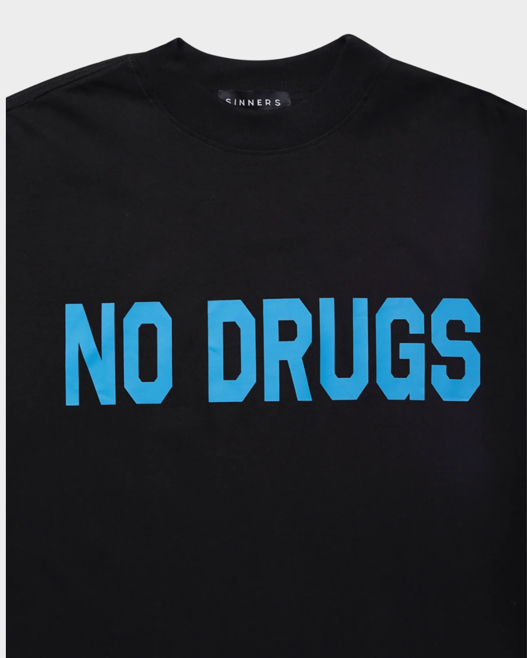 NO DRUGS BLACK T-SHIRT
