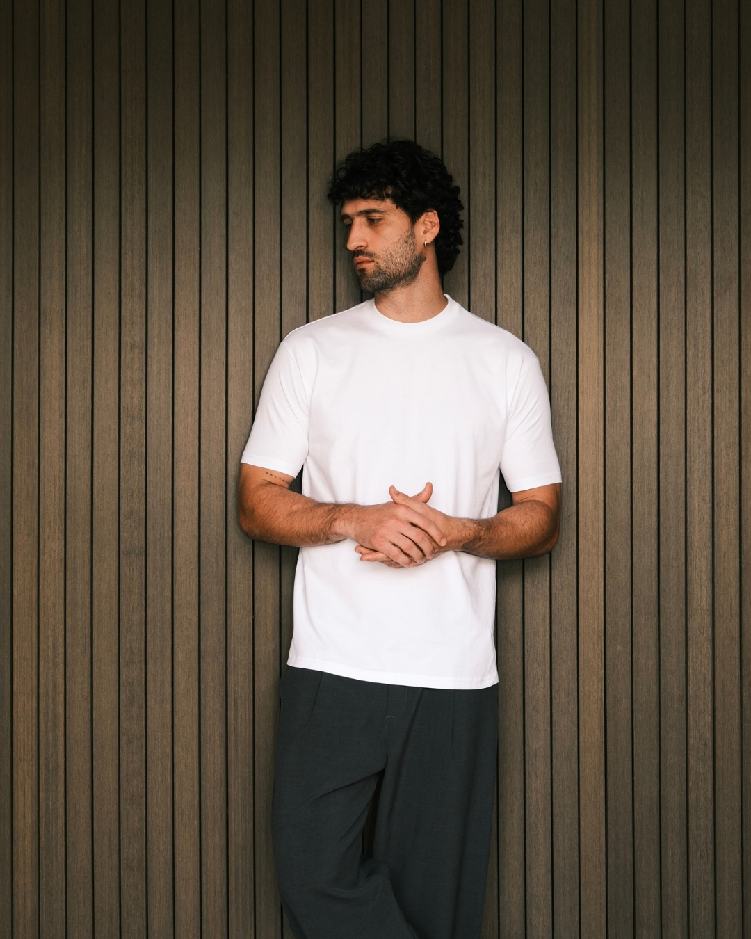 B WHITE TAPE T-SHIRT