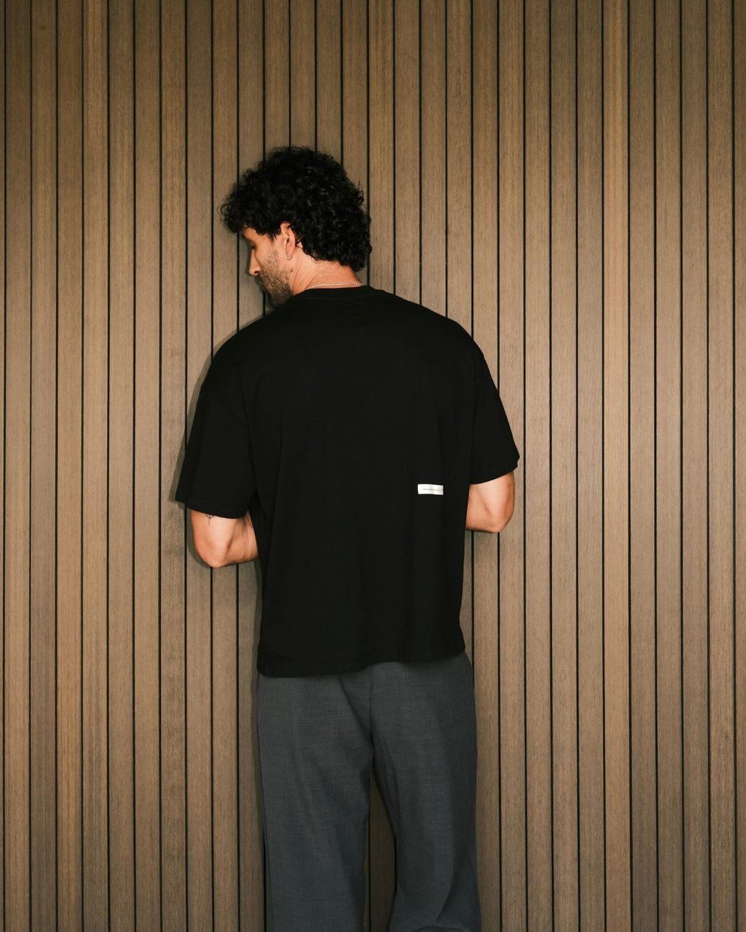 DAISUGI BLACK BOX T-SHIRT