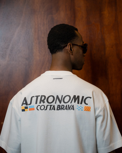 CAMISETA SIGNAL FLAGS - BLANCO HUESO