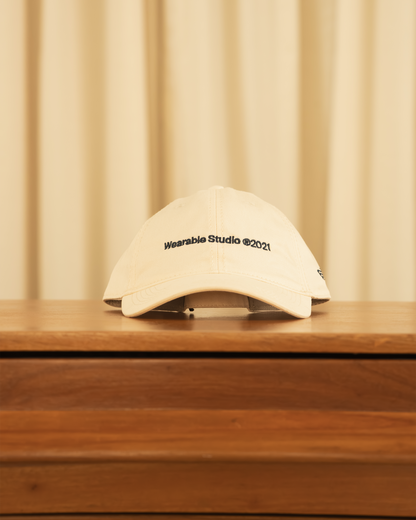 B SIGNATURE IVORY CAP