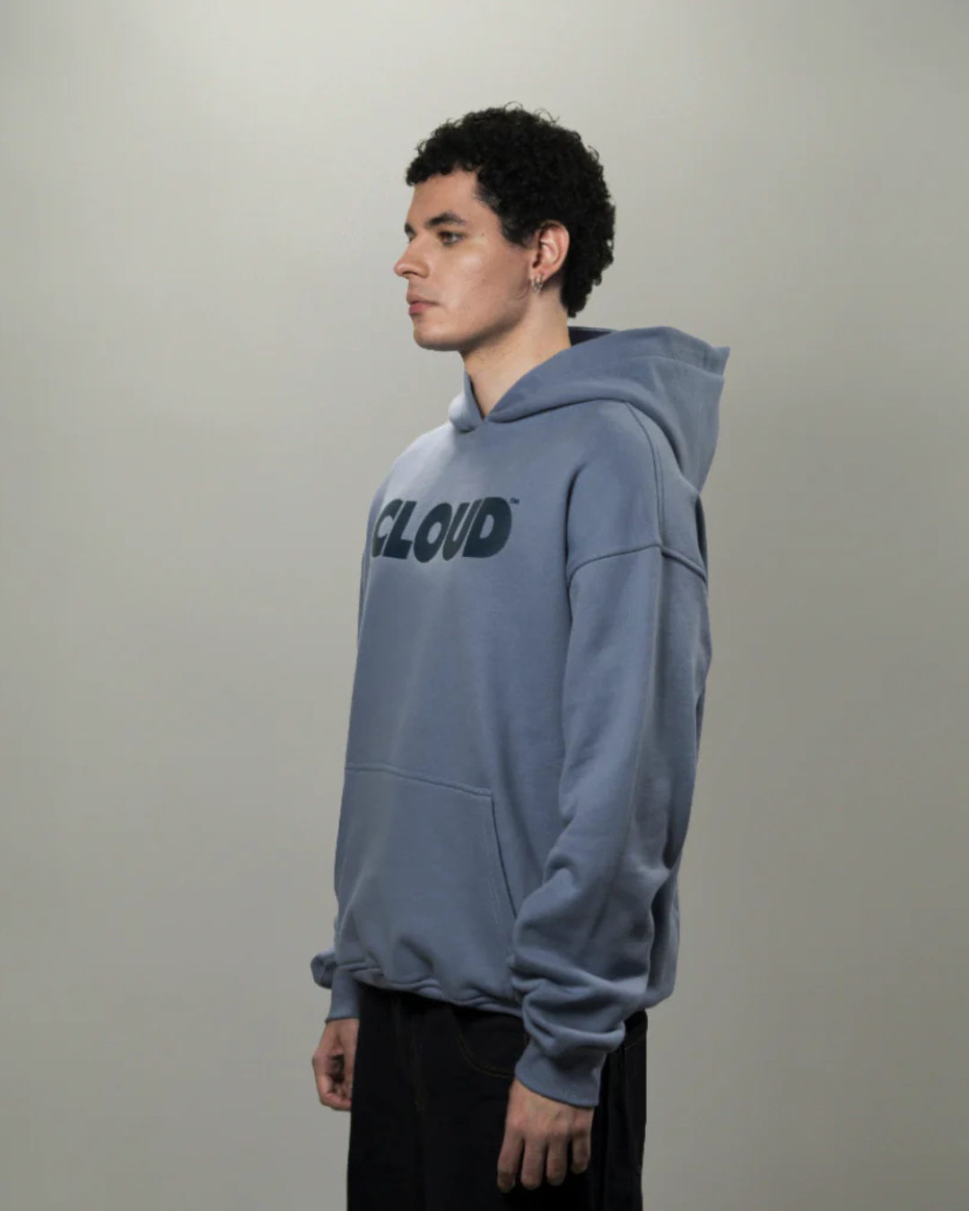 HOODIE BLOCK AZUL SOBRE AZUL BOXY FIT
