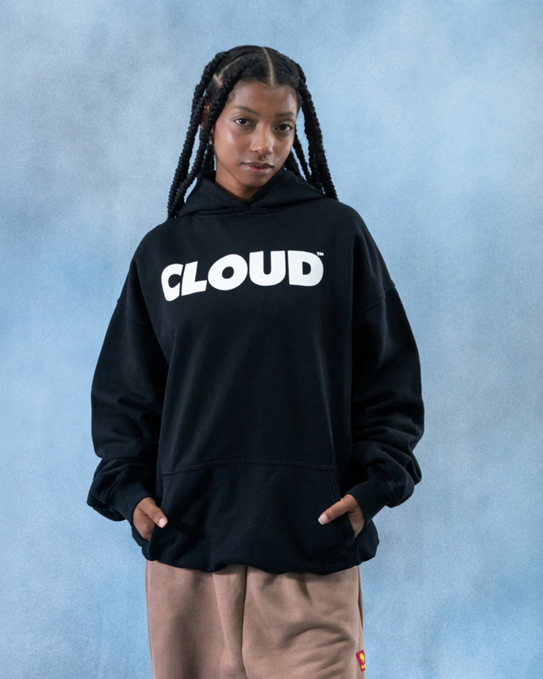 HOODIE BLOCK BLANCO SOBRE NEGRO BOXY FIT