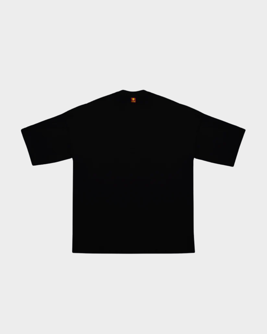CAMISETA BLOCK NEGRO SOBRE NEGRO REGULAR FIT