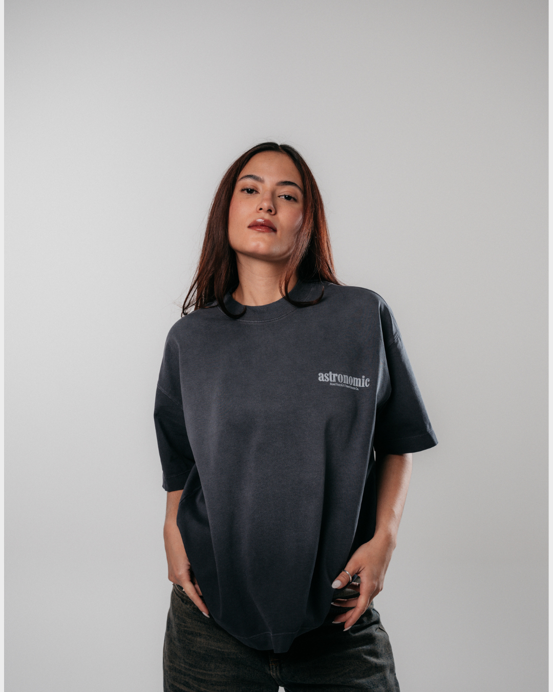 CAMISETA ROAD SUPPLY - GRIS DEGRADÉ