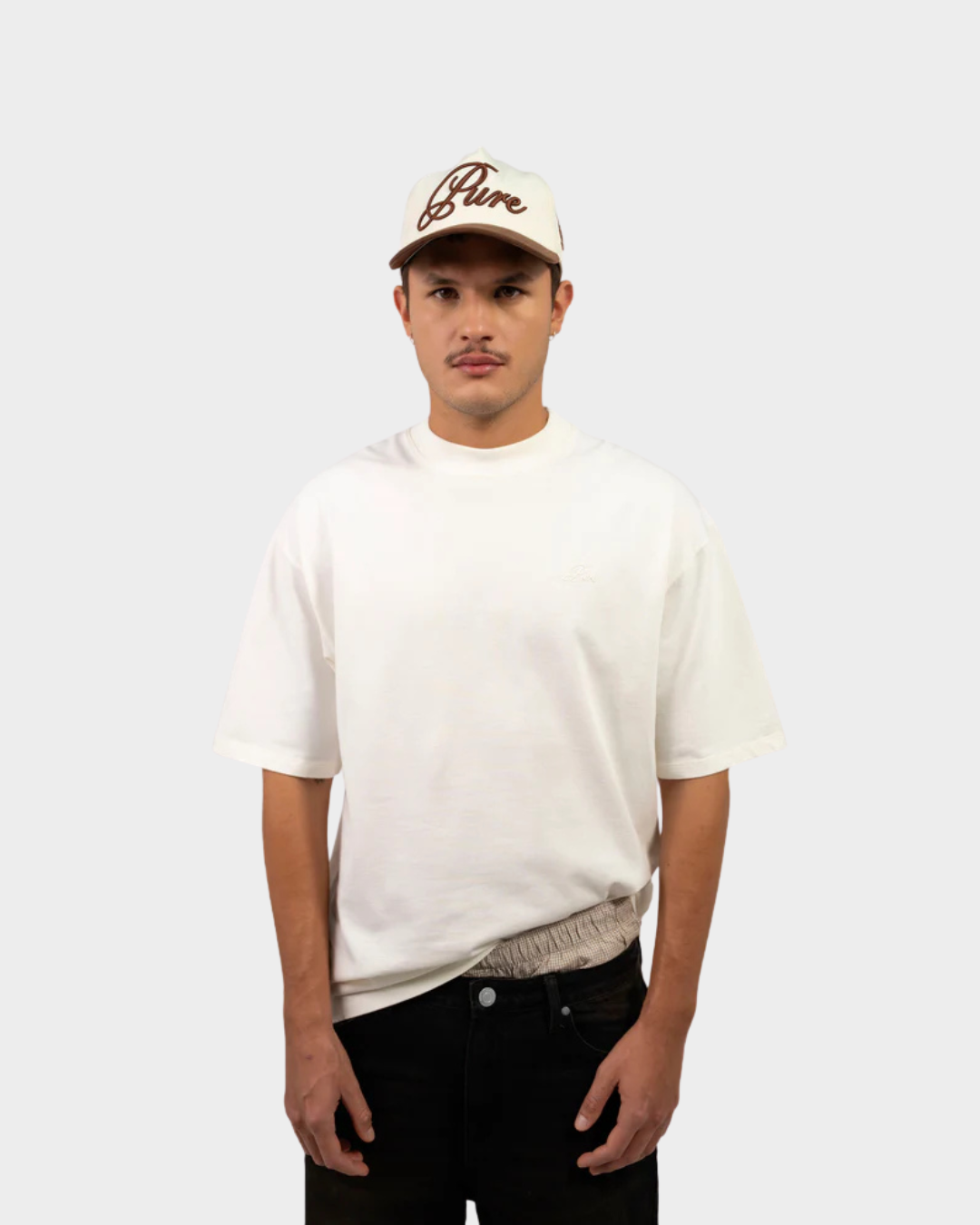 CLASSIC WHITE T-SHIRT