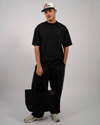 CLASSIC BLACK T-SHIRT