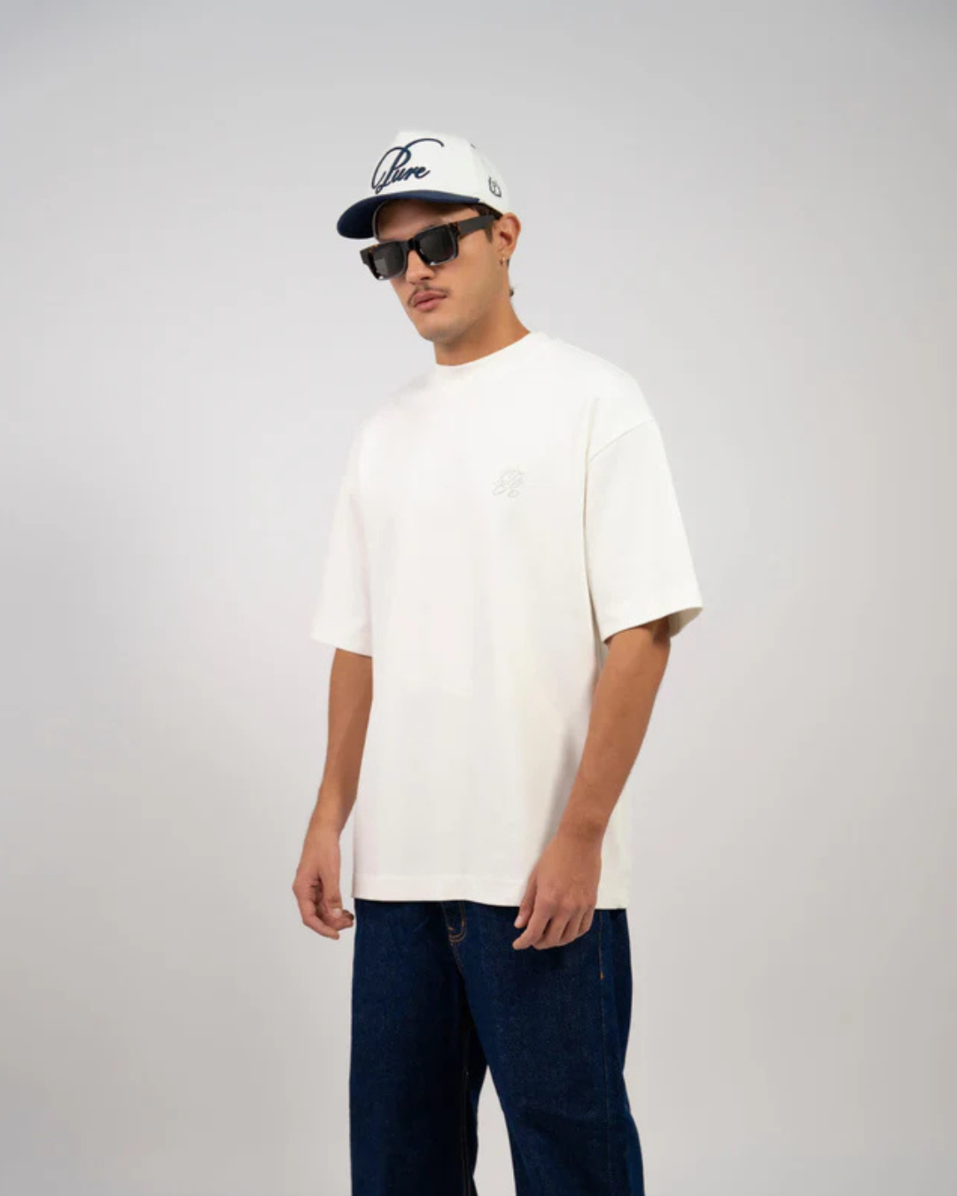 WHITE LOGO T-SHIRT