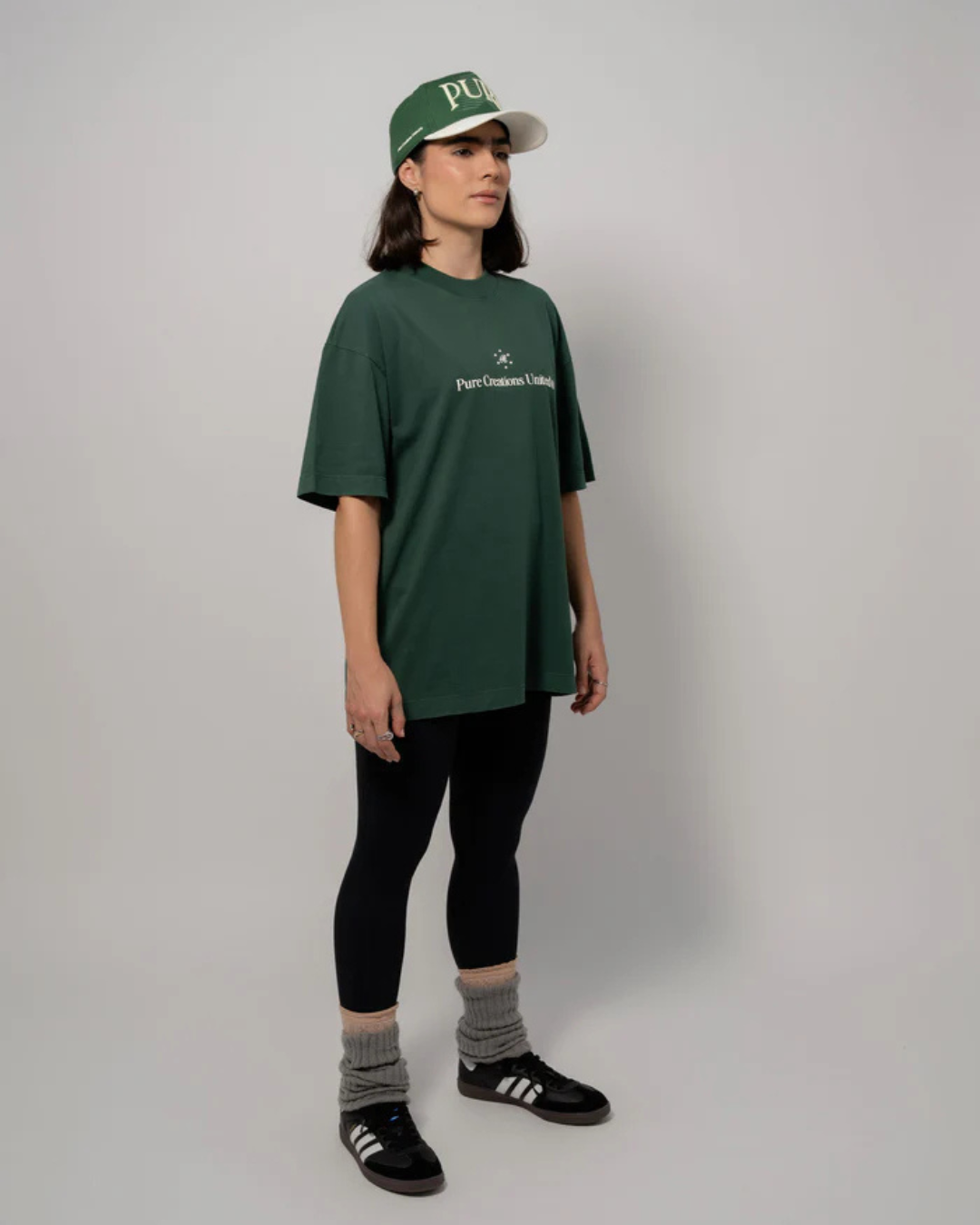 STILL HUNGRY GLOVES T-SHIRT