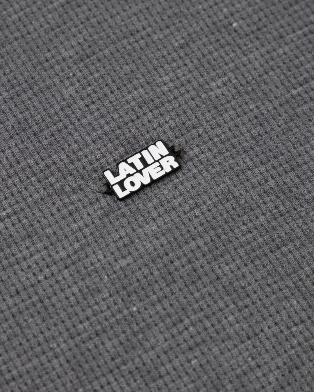 CAMISETA WAFFLE KNIT GRIS