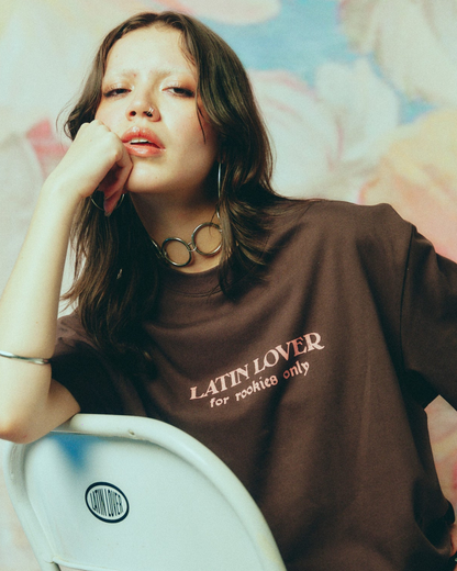 CAMISETA DOMINATION LESSONS CHOCOLATE OVERSIZED