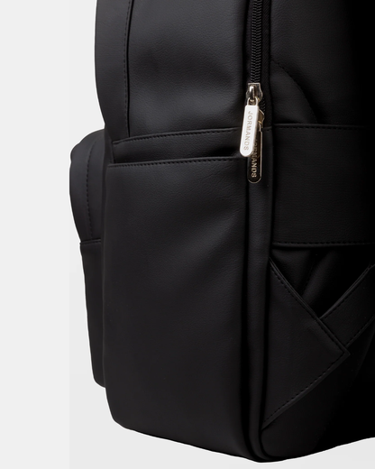 BLACK BACKPACK