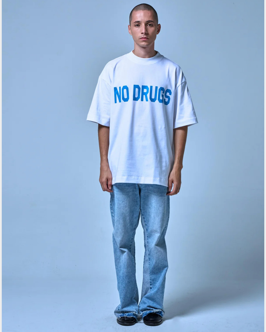 NO DRUGS WHITE T-SHIRT
