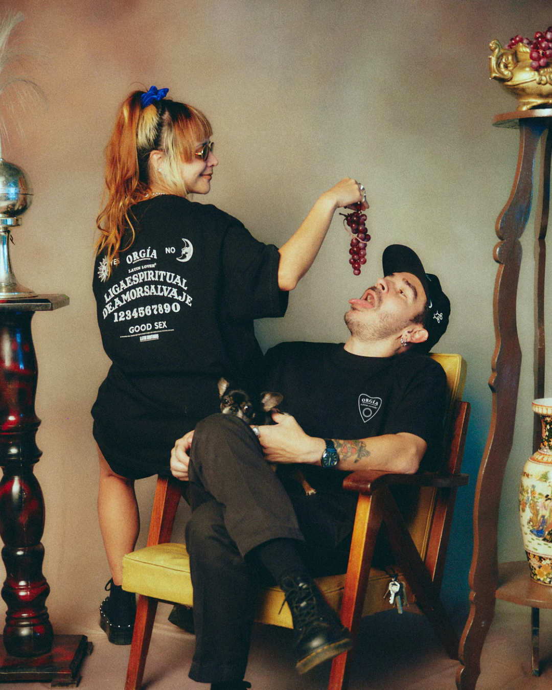 CAMISETA ORGIA NEGRO OVERSIZED