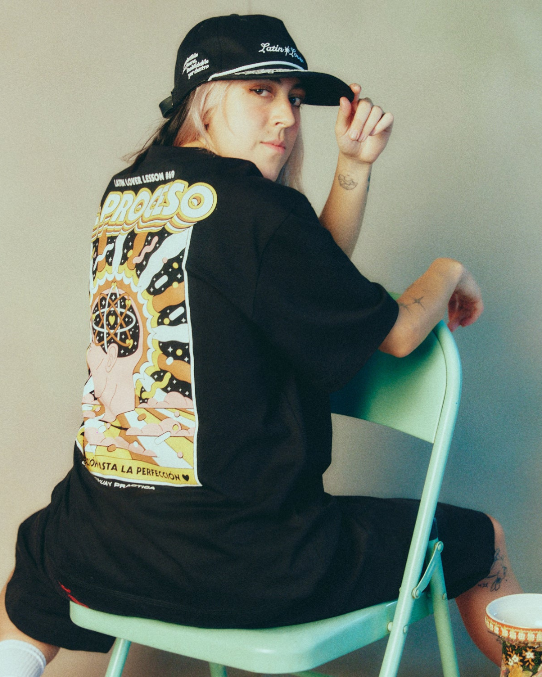 CAMISETA EL PROCESO NEGRO OVERSIZED