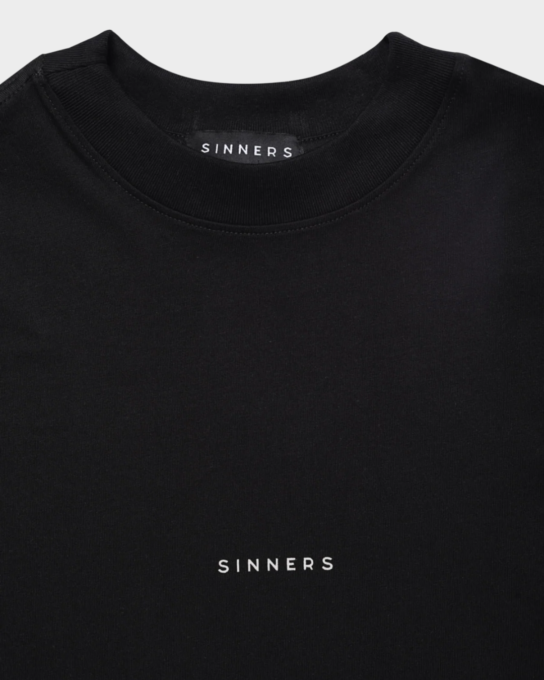 CENTER LOGO BLACK BOXY T-SHIRT