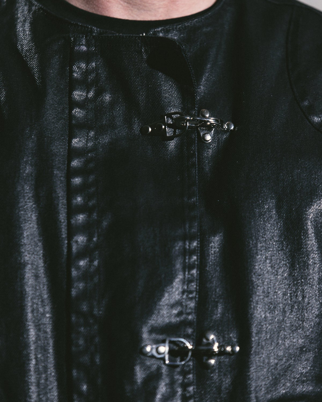 CHAQUETA DENIM ENCERADO