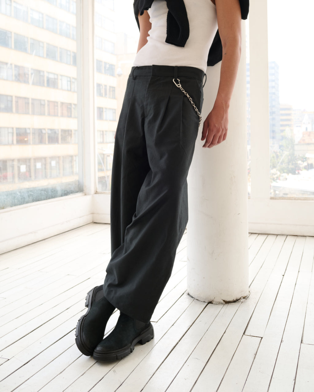 BLACK VIENA PANT