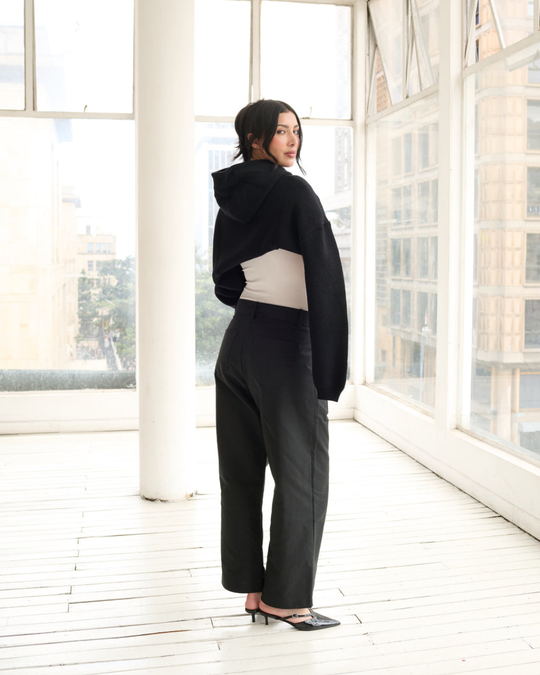BLACK VIENA PANT