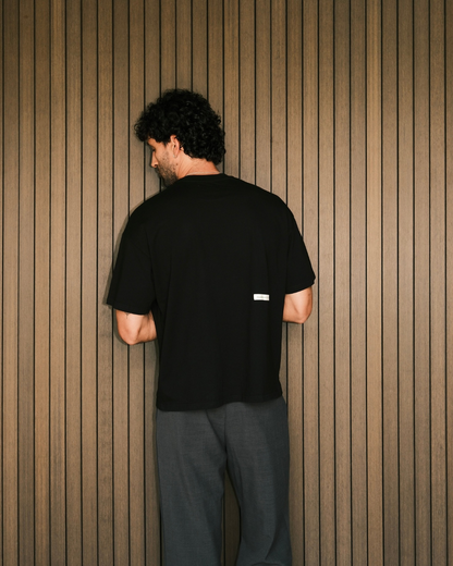 DAISUGI BLACK BOX T-SHIRT