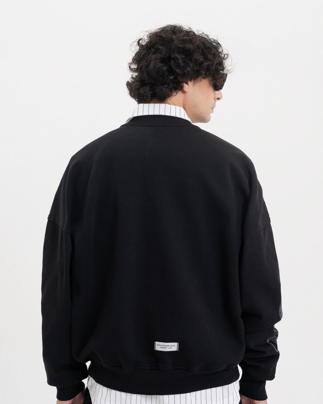 ACROSS THE LINES BLACK PULLOVER