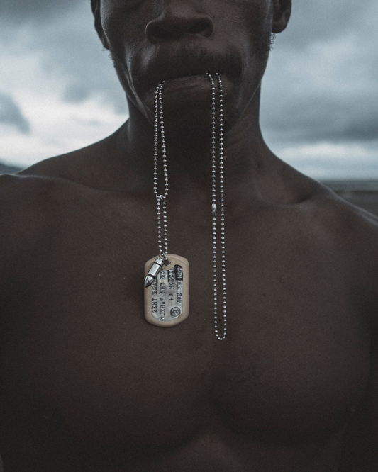 SOFS BLACK FLAG CHAIN TAG — SILVER FINISH