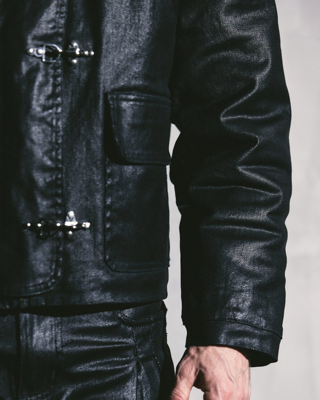 CHAQUETA DENIM ENCERADO